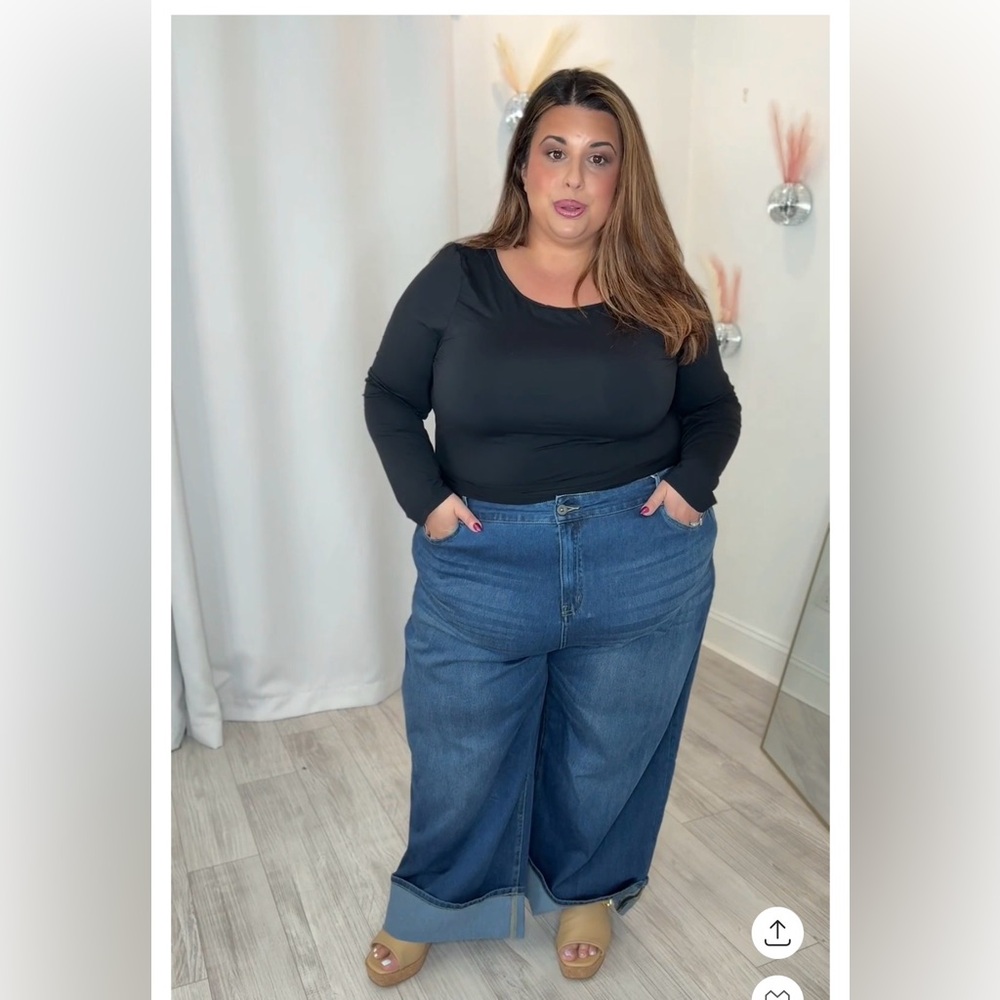 Plus Wide Leg Jeans